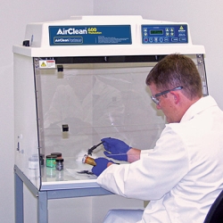 Basic HEPA Workstation