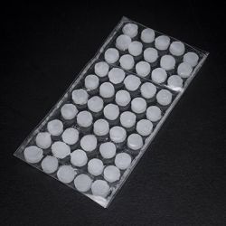 StikkiDOTS come in packs of 50